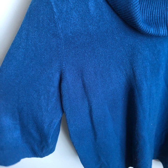 3/4 length cowl neck blue sweater - Picture 2 of 3